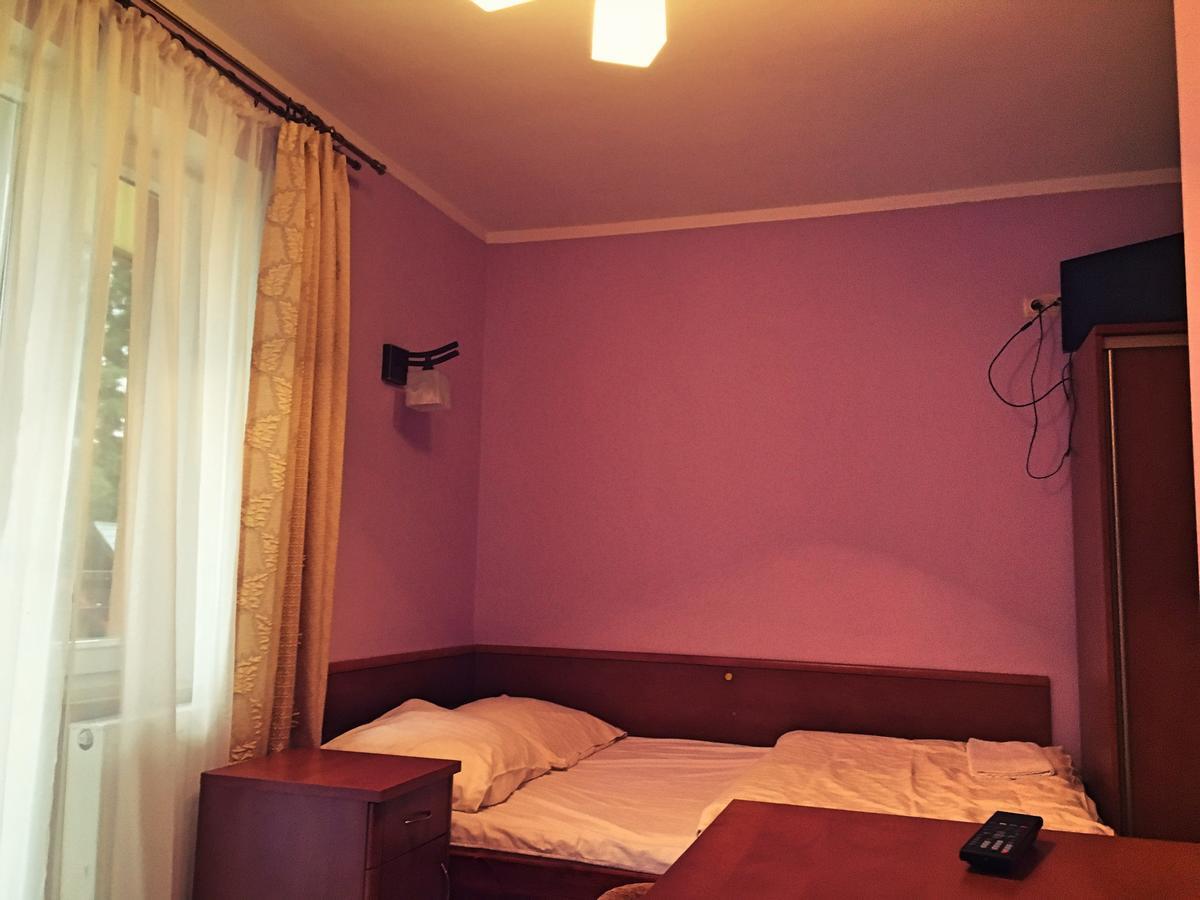 Gosciniec Kukle Bed & Breakfast Ngoại thất bức ảnh