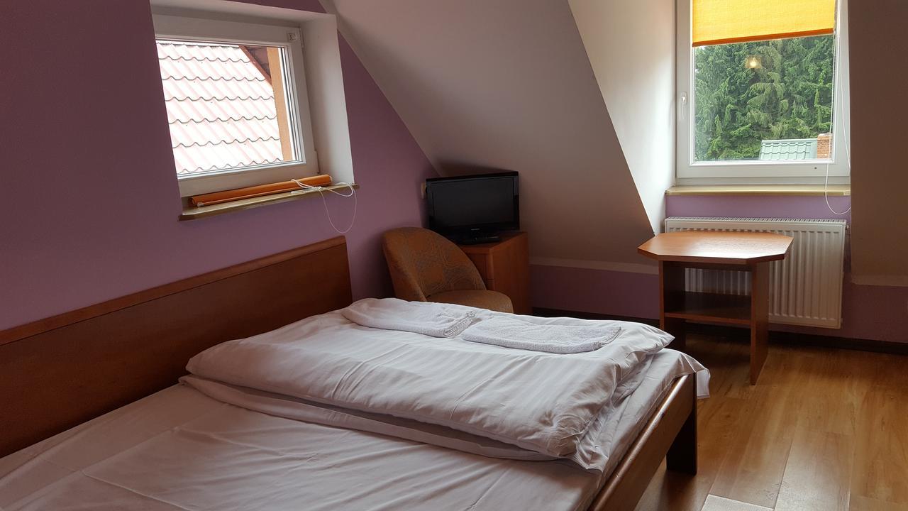 Gosciniec Kukle Bed & Breakfast Ngoại thất bức ảnh